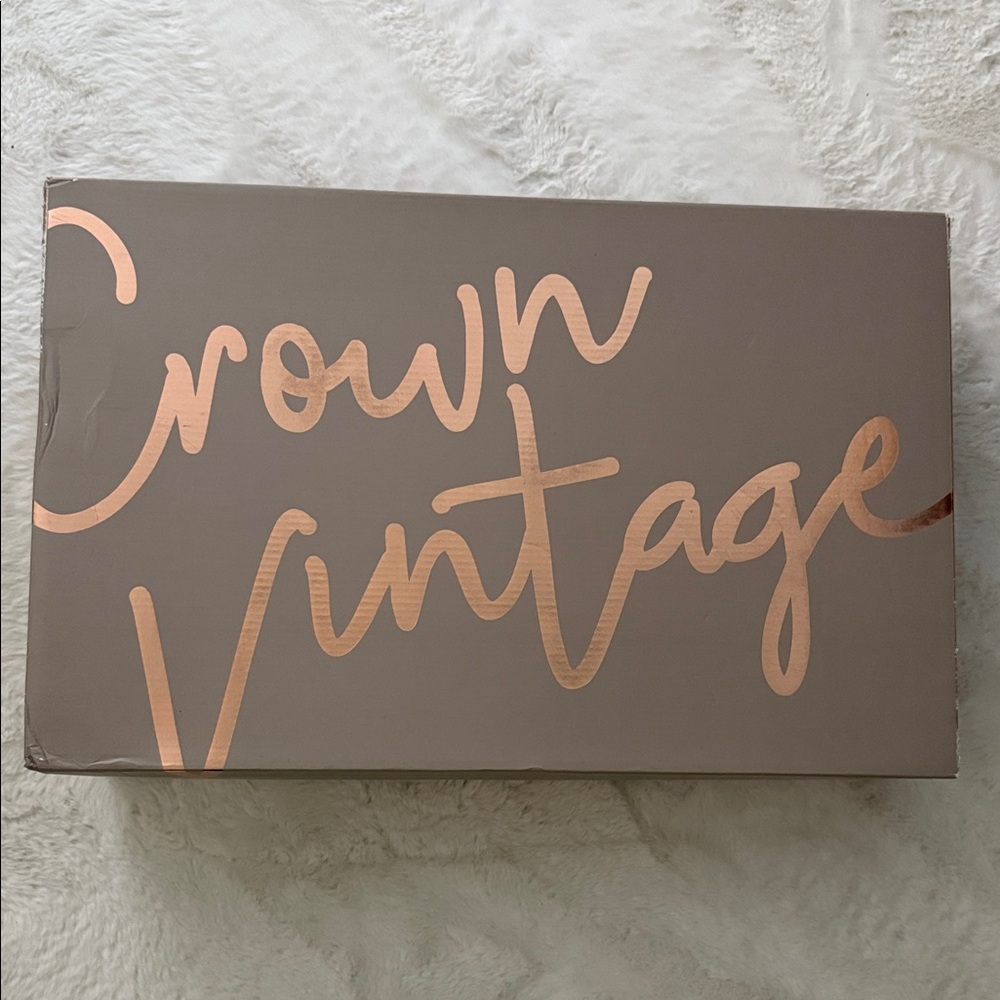 Crown Vintage Black Lace-Up Boots